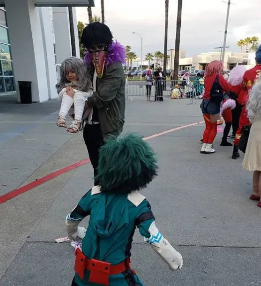 JayElitecosplay dressed as Deku to save his sister as Eri against Overhaul.