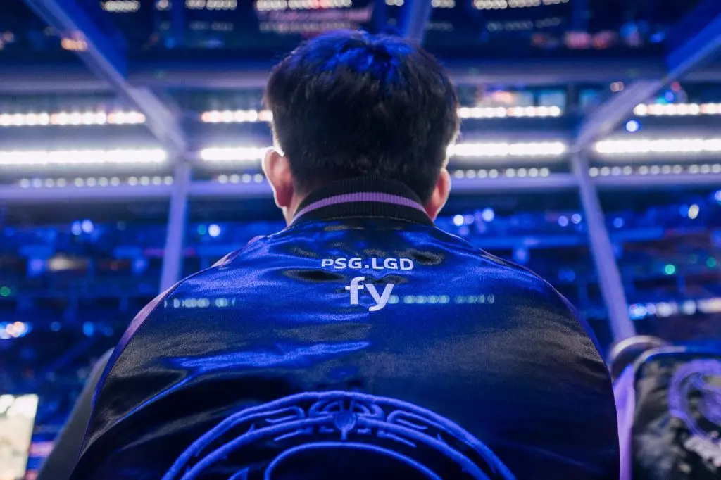 fy at Dota 2 TI event