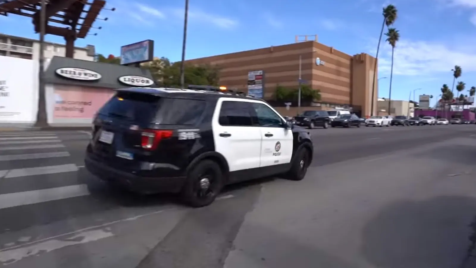 cop car mclaren 720s