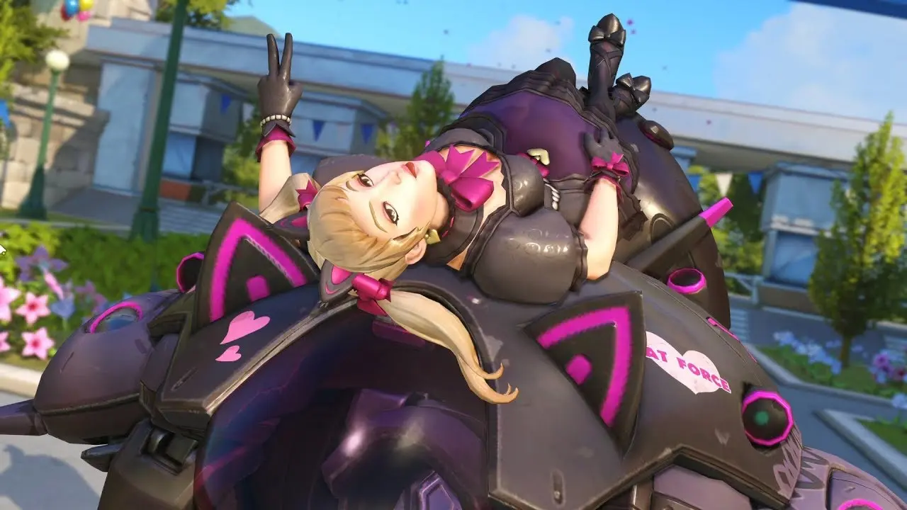 Overwatch's D.Va in her Black Cat skin.