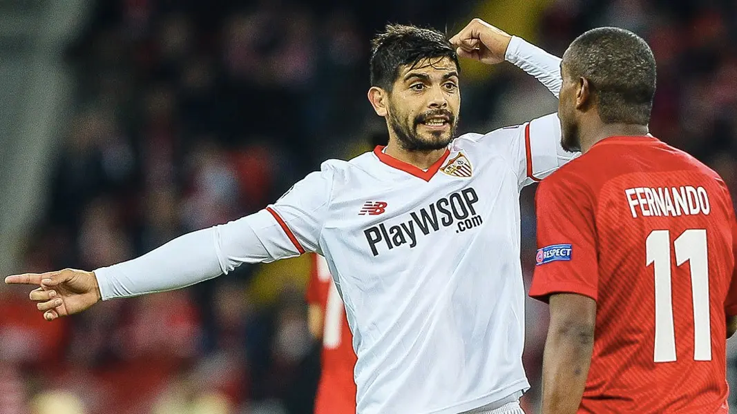 Ever Banega in action for Sevilla