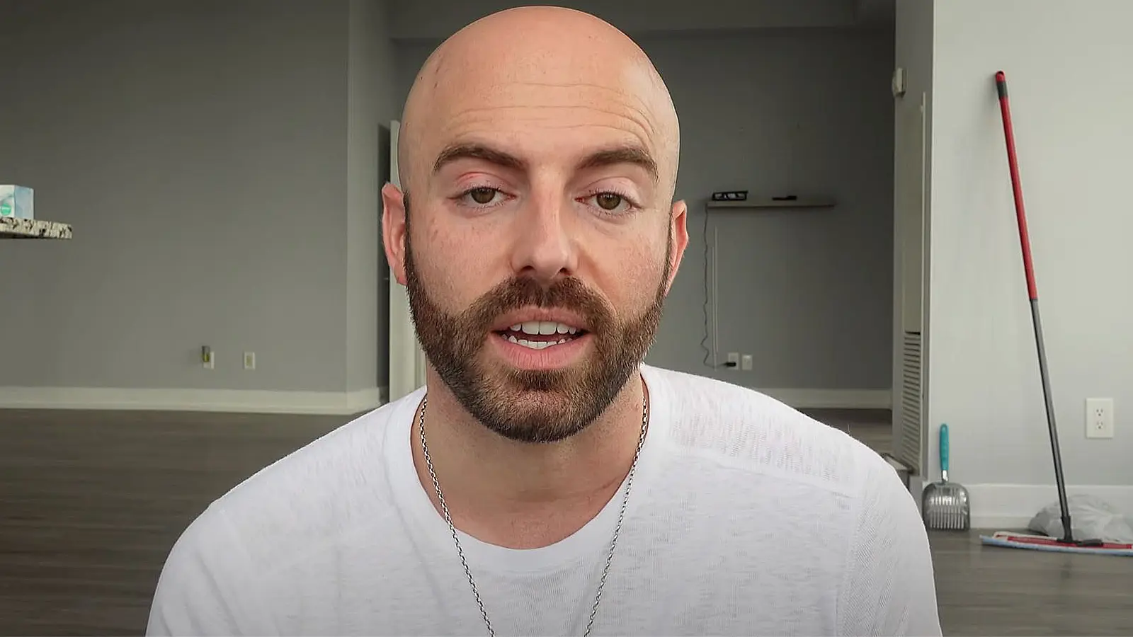 YouTuber Matthew Santoro soberly tells his fans that all of his belongings were stolen out of a moving trailer.