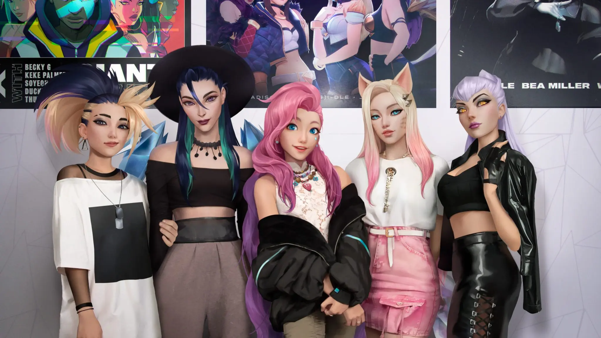 K/DA lineup of Akali, Kai'Sa, Seraphine, Ahri, and Evelynn.