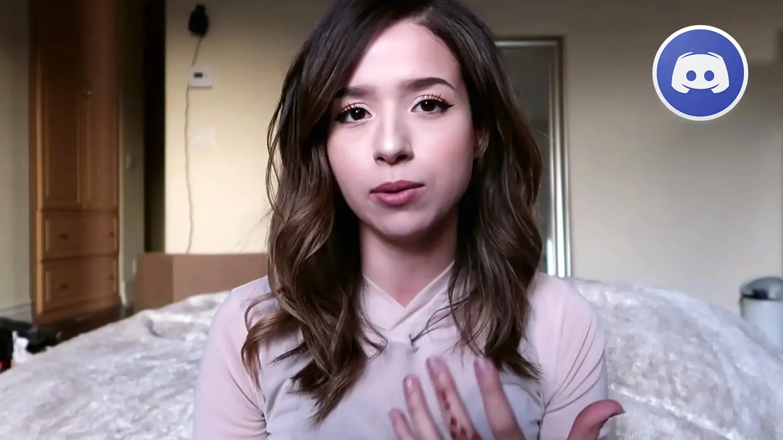 Pokimane discord transphobic drama