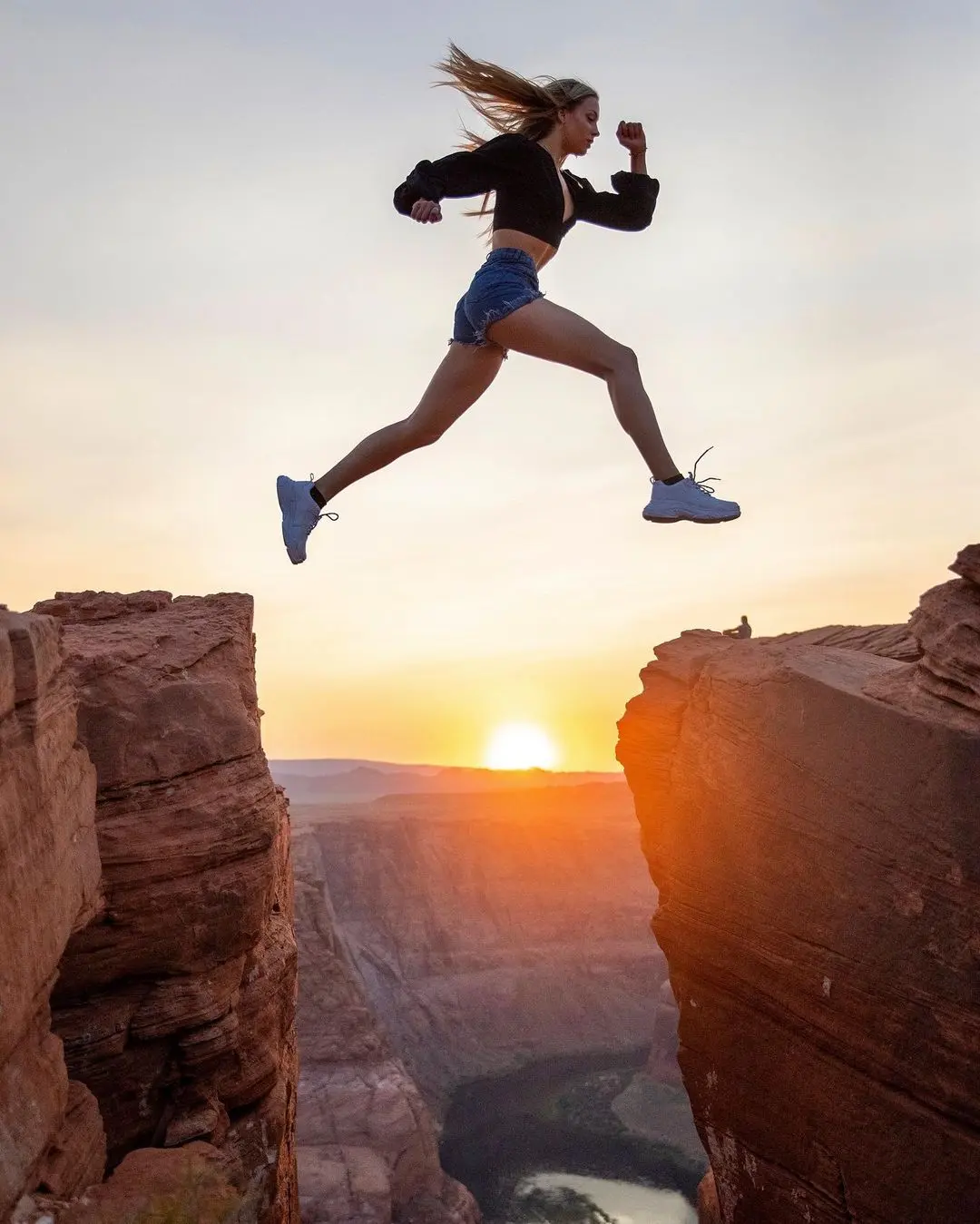 charly jordan horseshoe bend instagram photo