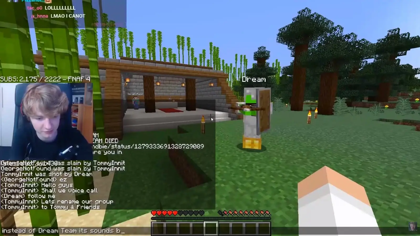 Tommyinnit playing minecraft