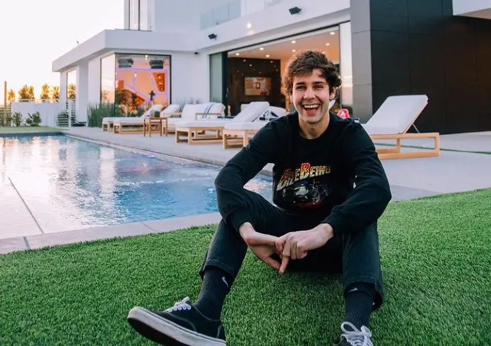 david dobrik outside house