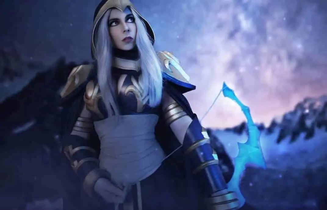 Cinderys lol Ashe cosplay