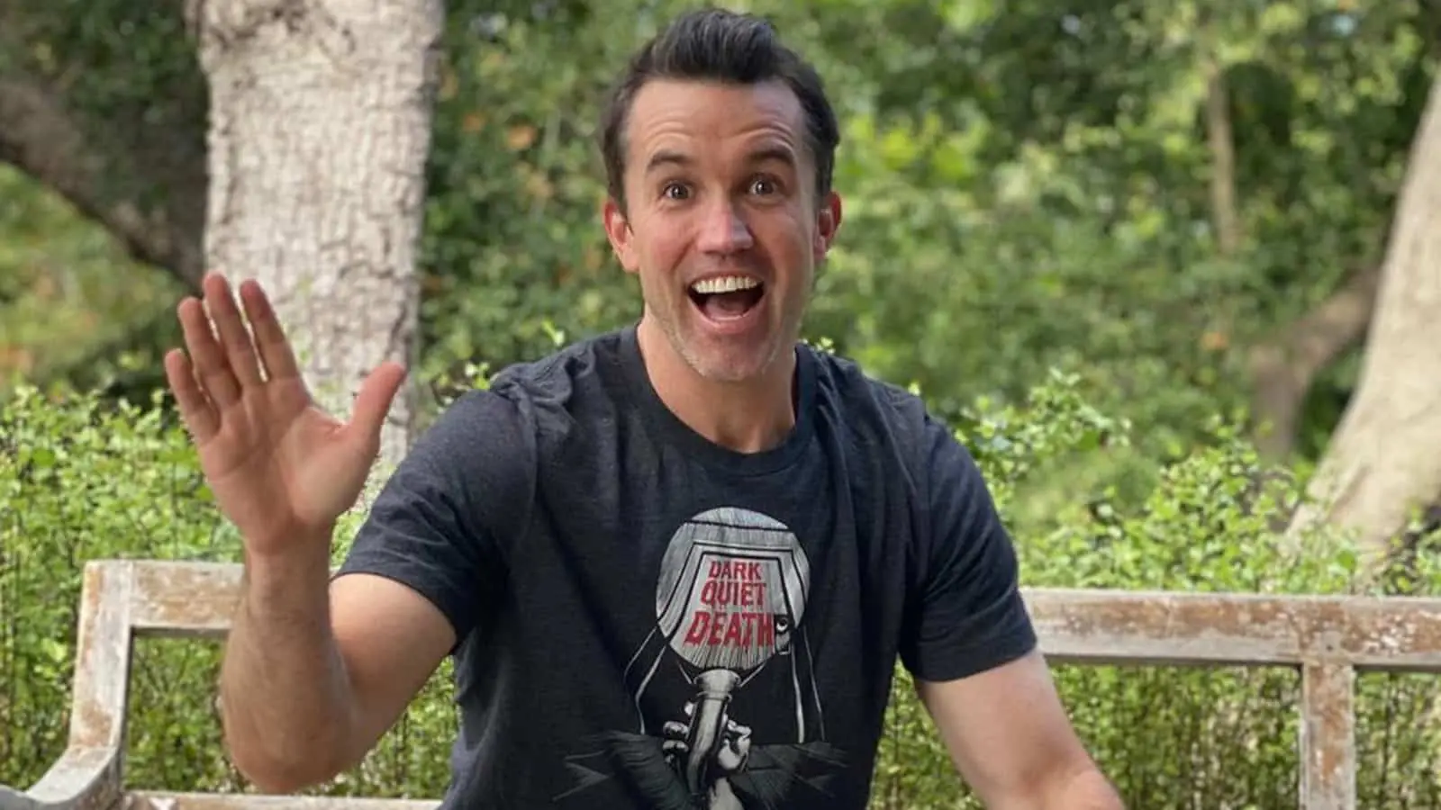 It's Always Sunny's Rob McElhenney joined TikTok & it's incredible