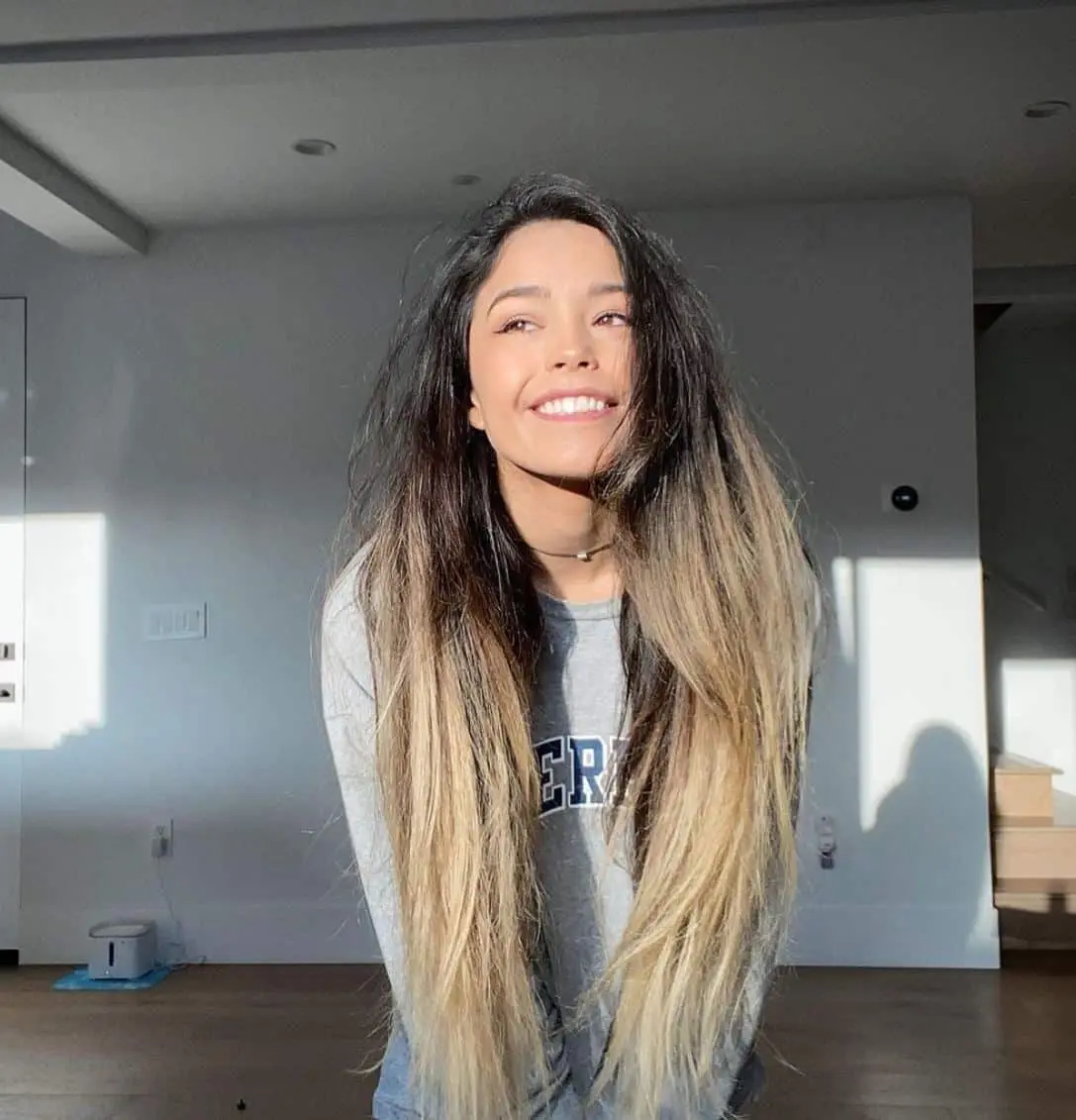 Valkyrae hits back at fan created drama