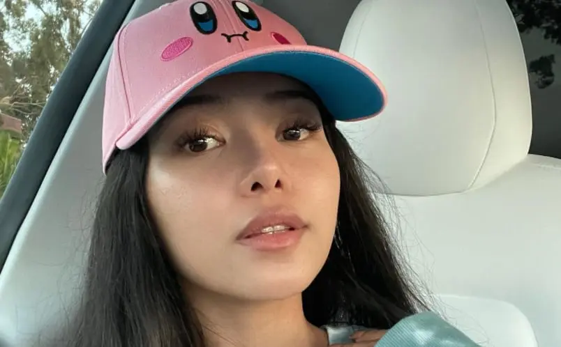 Bella Poarch Nintendo Kirby hat