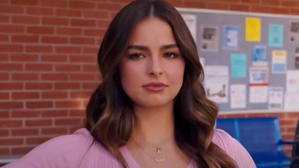 Addison Rae in the trailer for He's All That