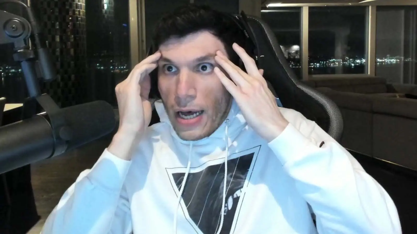 Trainwrecks looking surprised