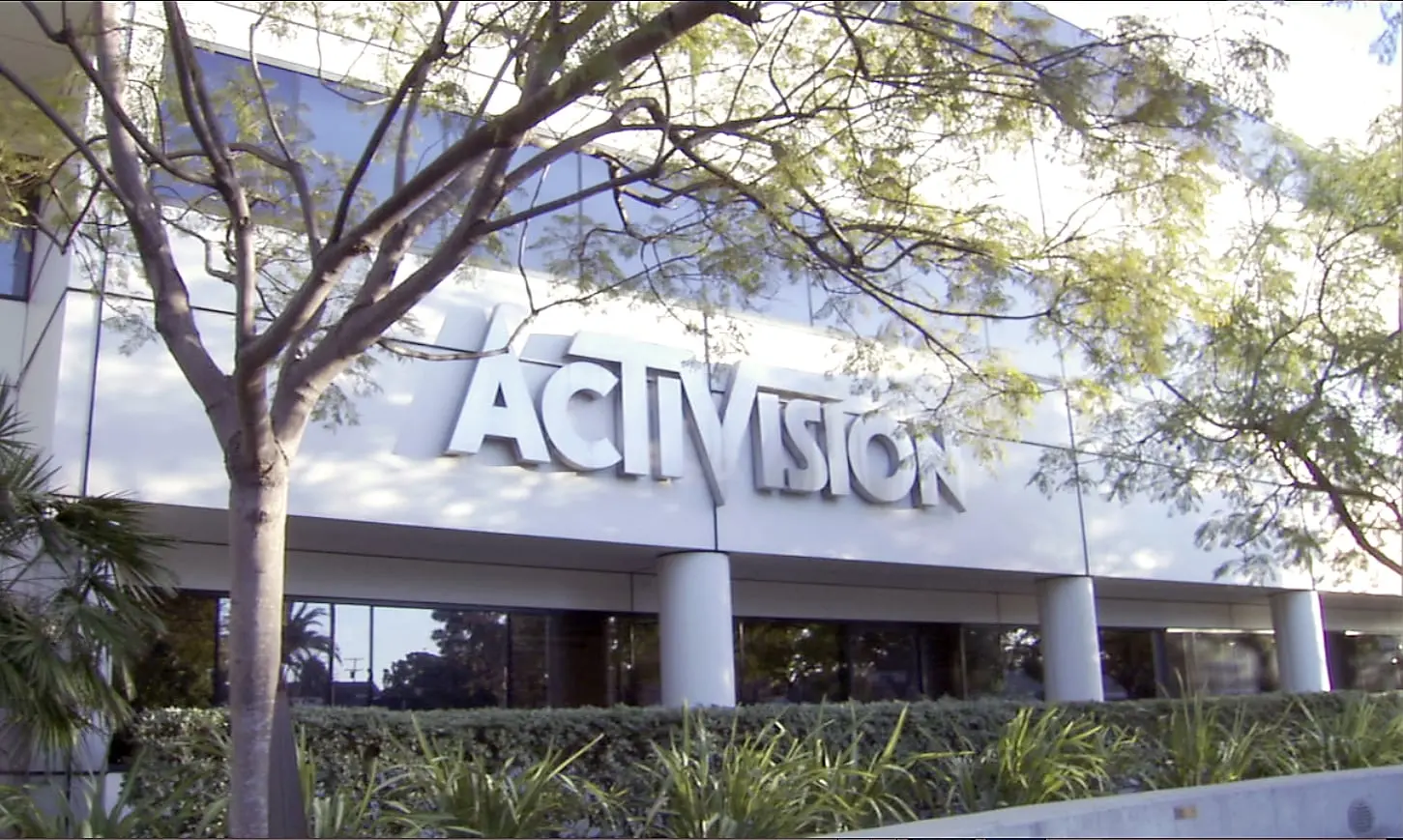 Activision blizzard 18 million discrimination suit