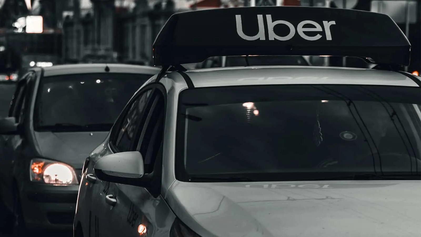 Close up uber photo unsplash viktor andreev