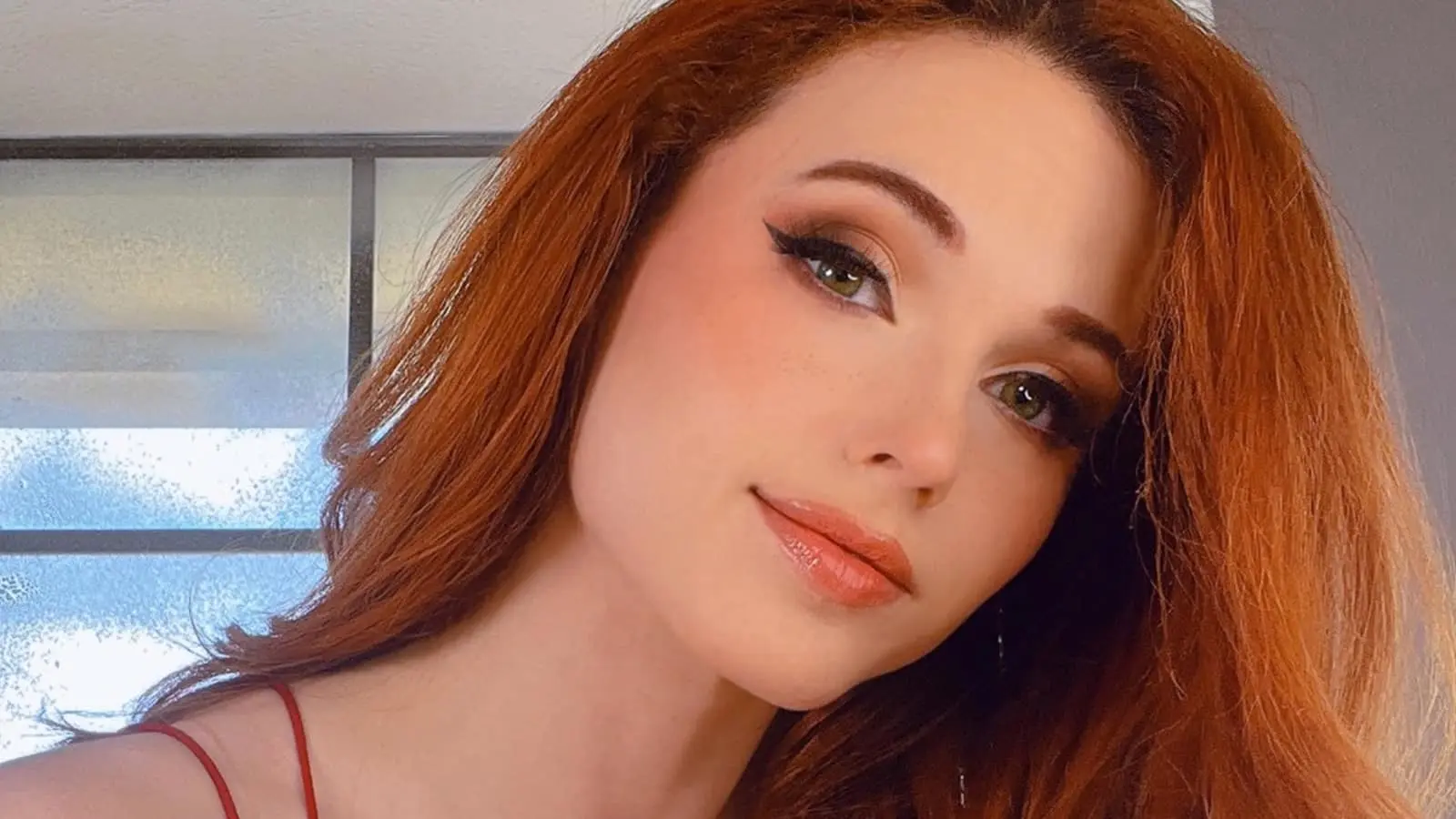 Amouranth-quit-e-girl-reason