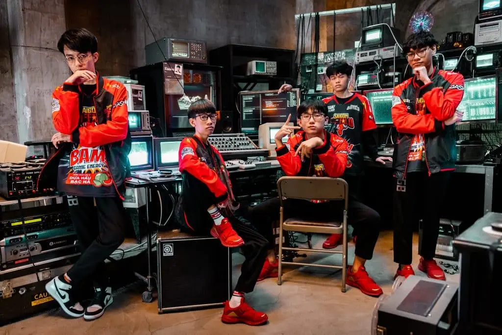 Saigon Buffalo team photo at MSI 2022