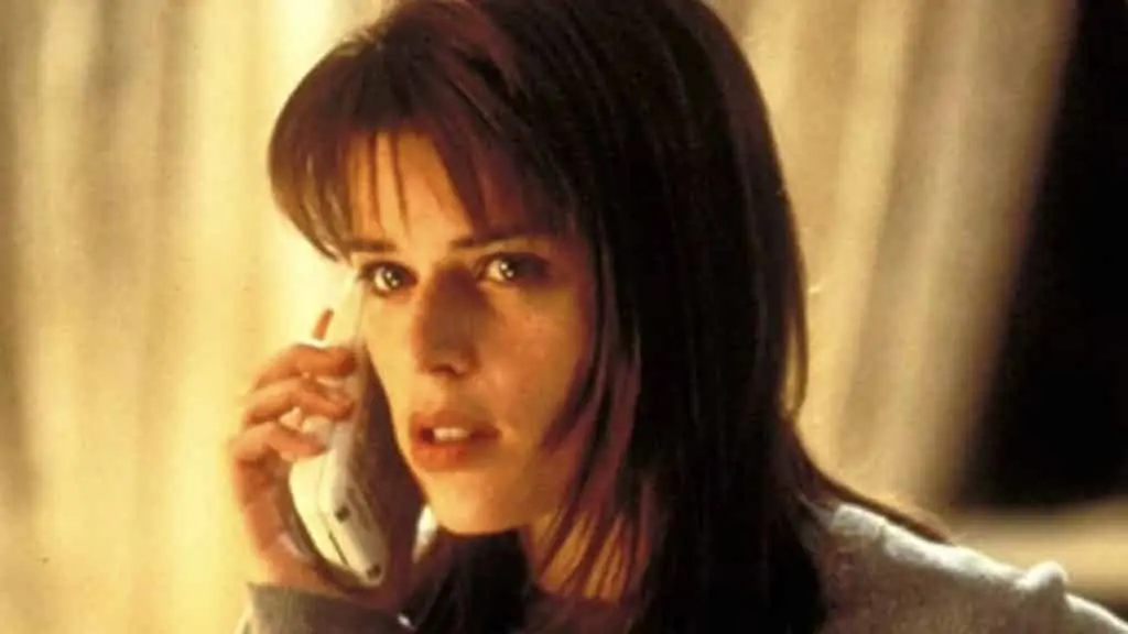 neve-campbell-in-scream