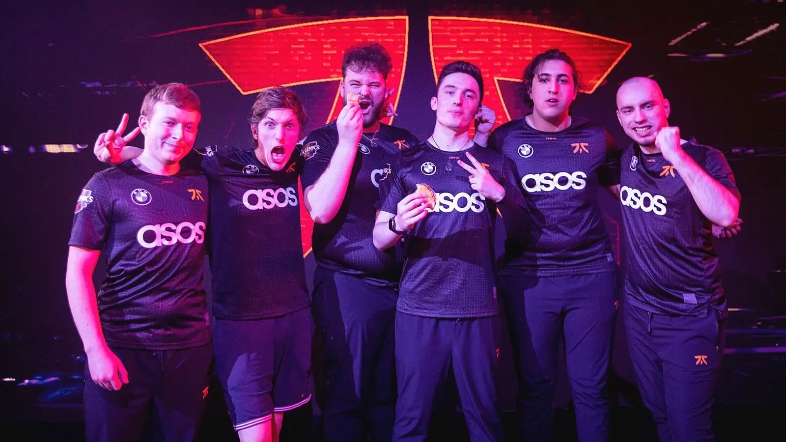 Fnatic posing after winning at VCT Masters Copenhagen