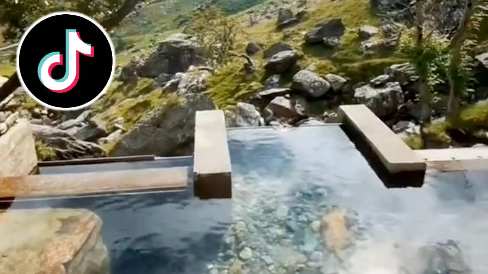 Viral 'infinity pool' on TikTok