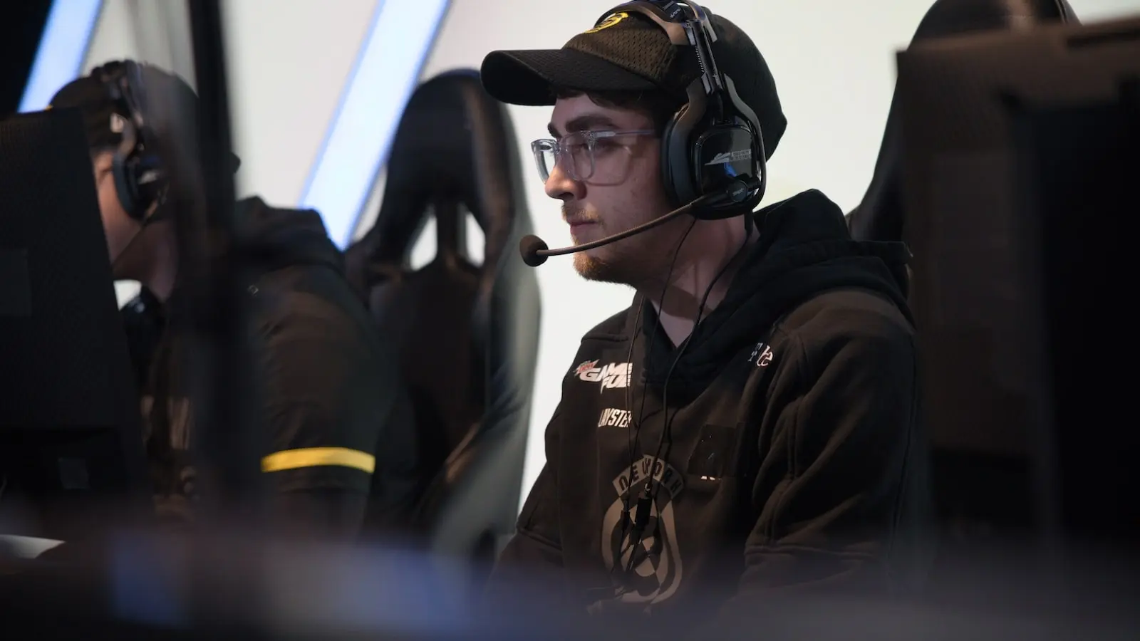 Clayster playing on CDL LAN for New York Subliners