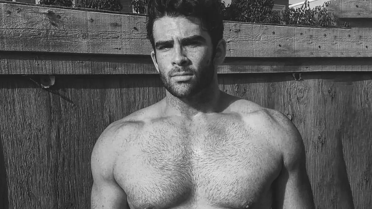 hasan pike shirtless