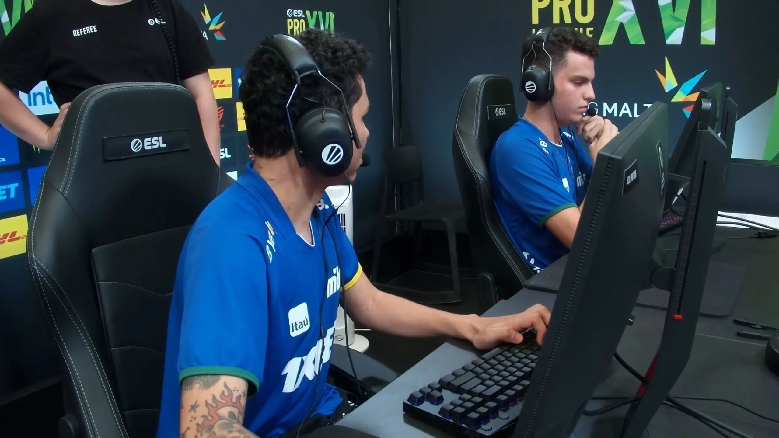 HEN1 CSGO pro game crash