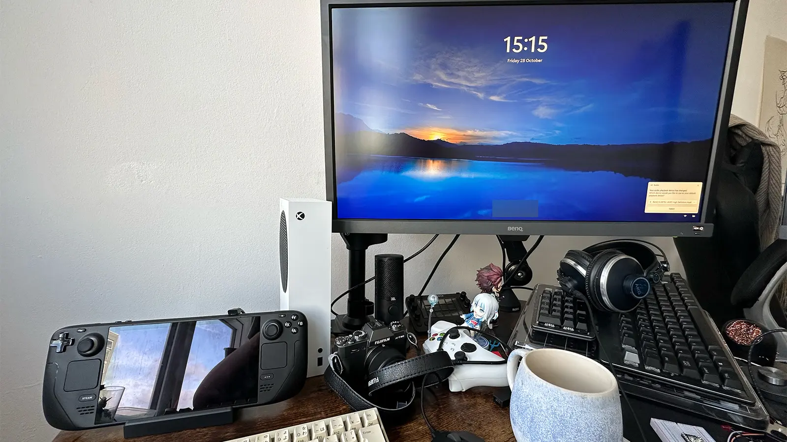 steam deck connected to monitor running windows