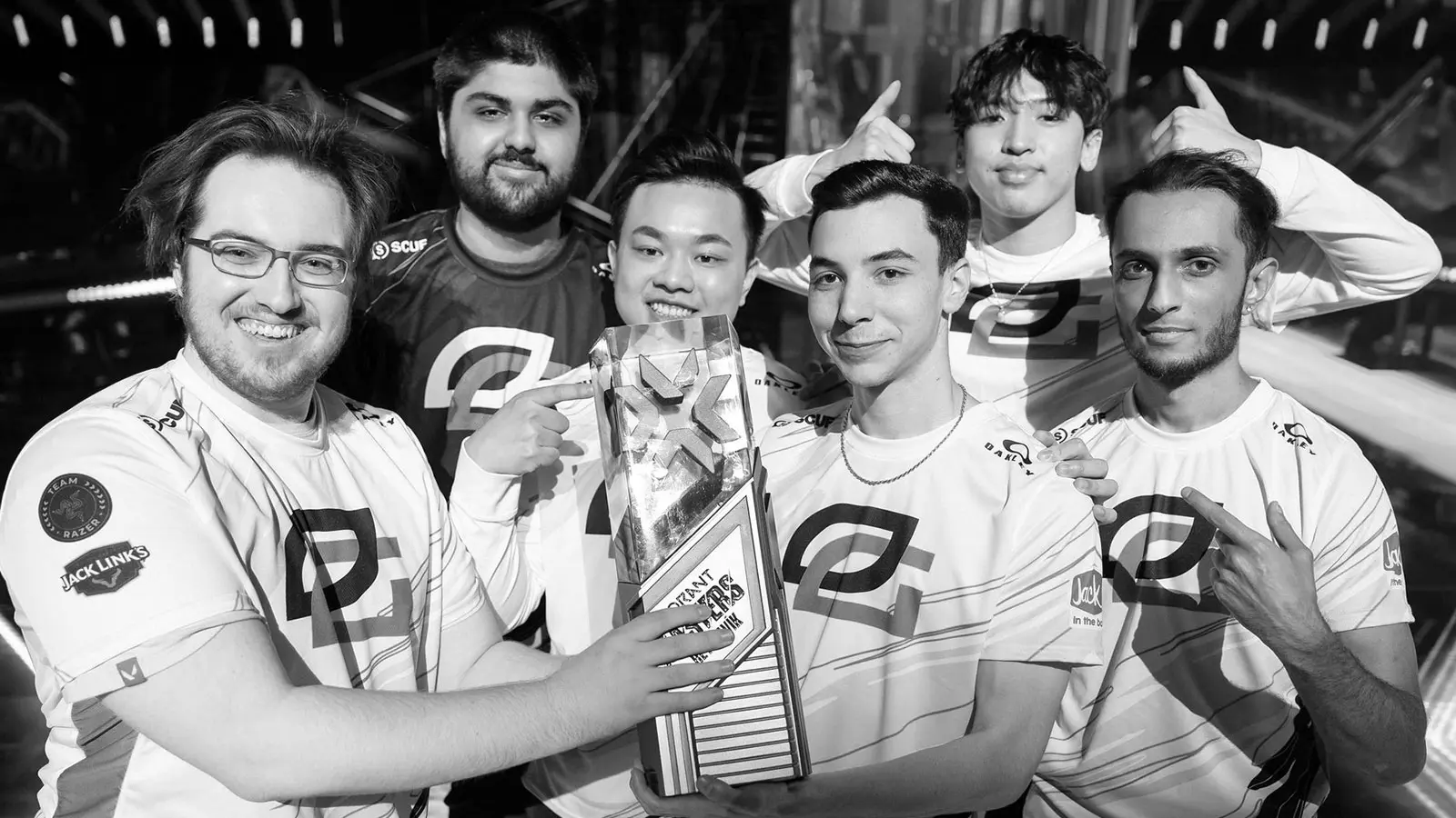 OpTic Valorant roster holding trophy at Masters: Reykjavik