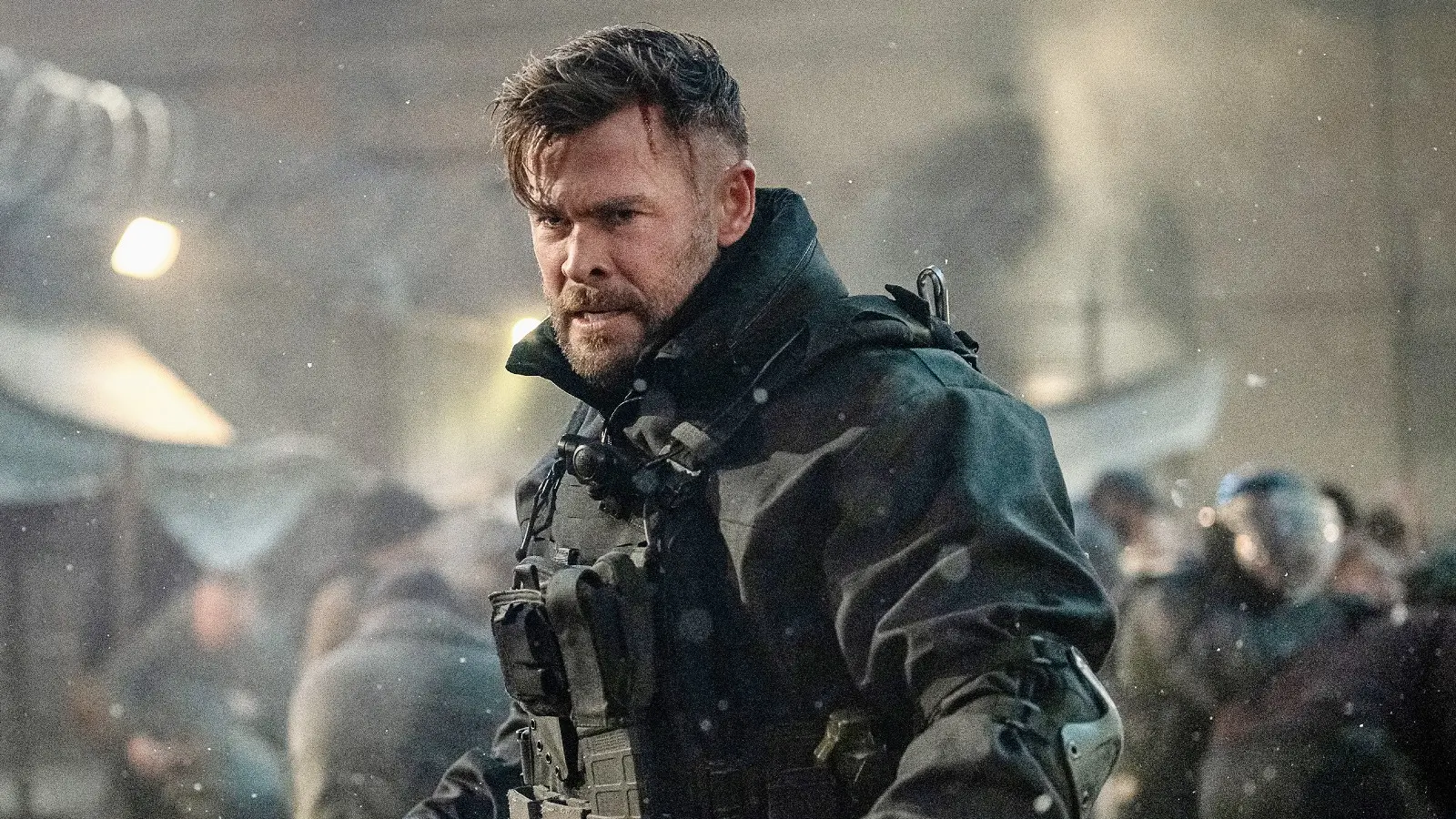 Chris Hemsworth in Extraction 2