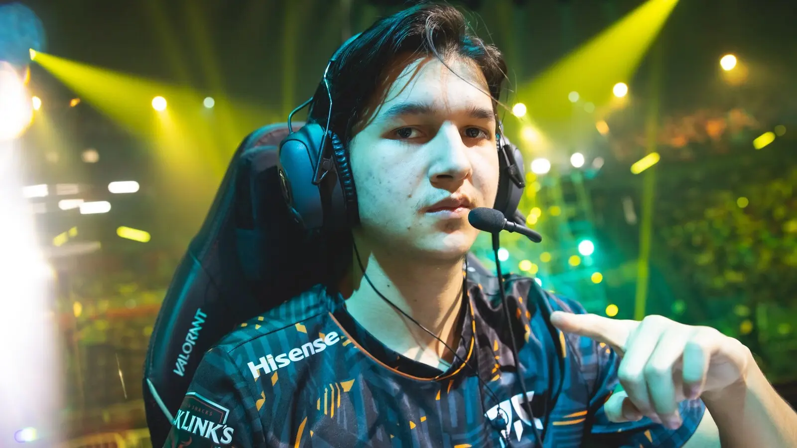 Fnatic Leo and his Valorant settings