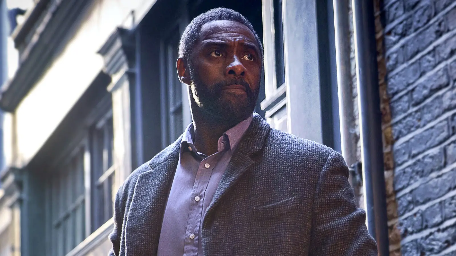 Idris Elba in Luther: The Fallen Sun