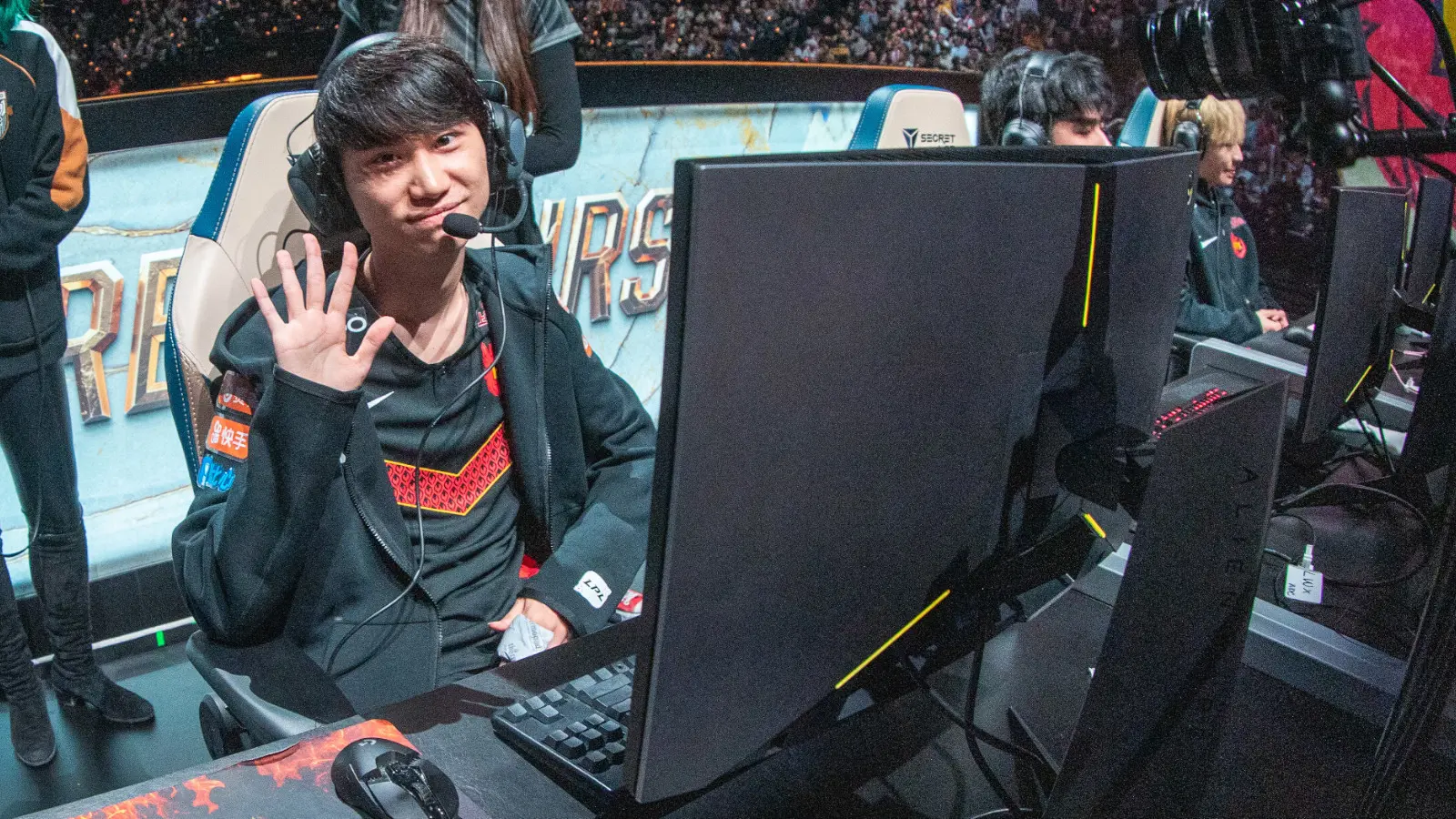 Doinb considered joining the LCS