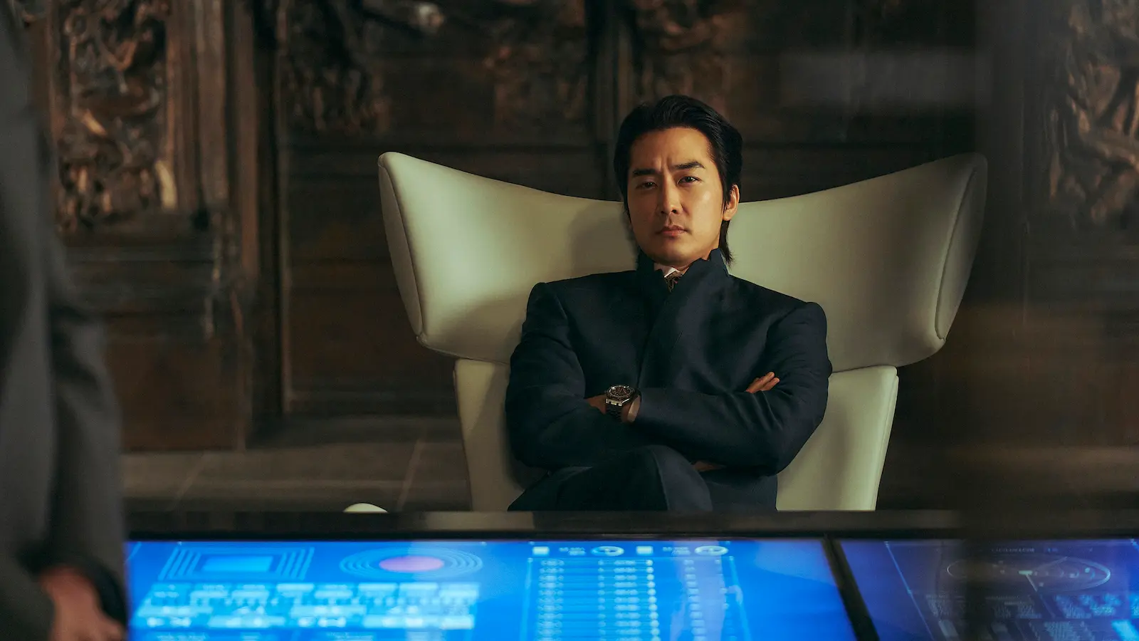 Ryu Seok in Black Knight