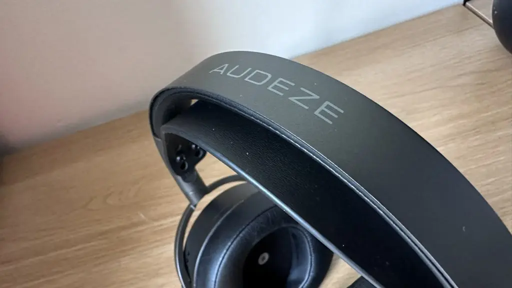 Audeze Maxwell branding on headband