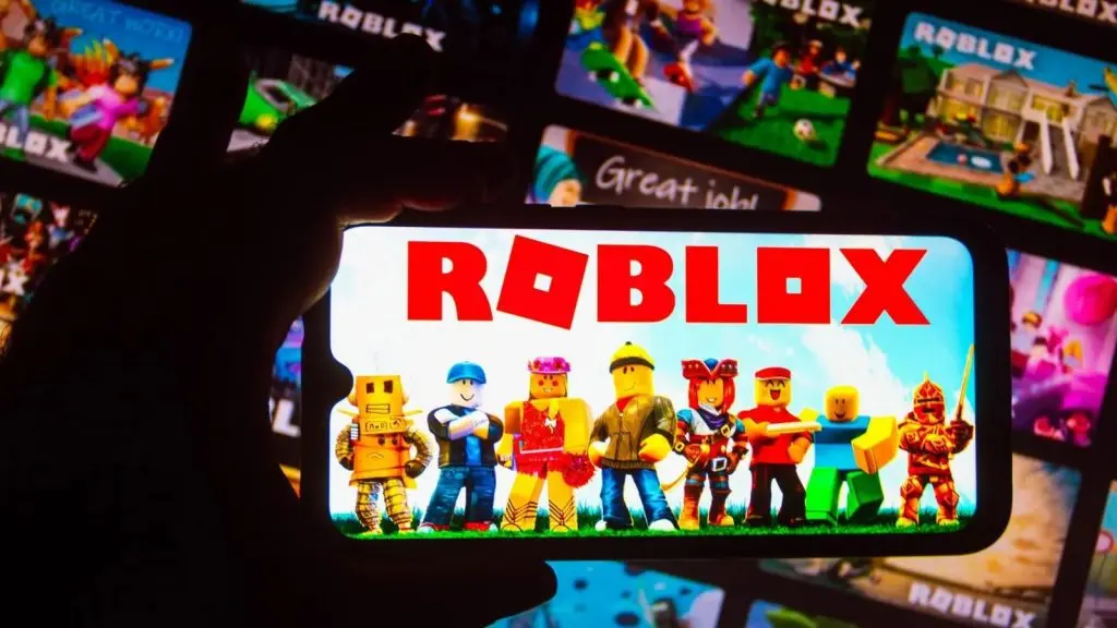 Roblox Phone user