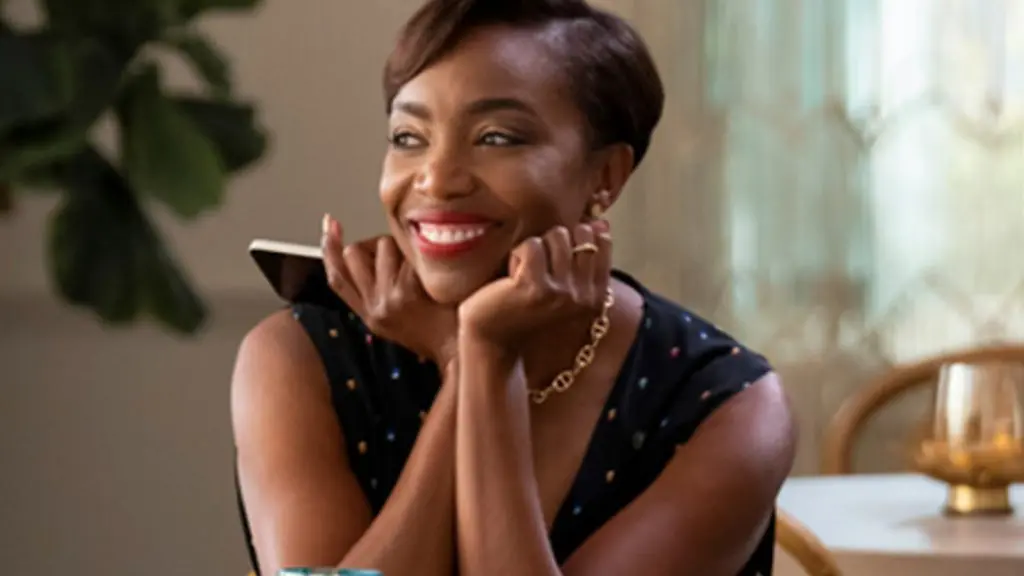 Heather Headley as Helen Decatur as Sweet Magnolias 