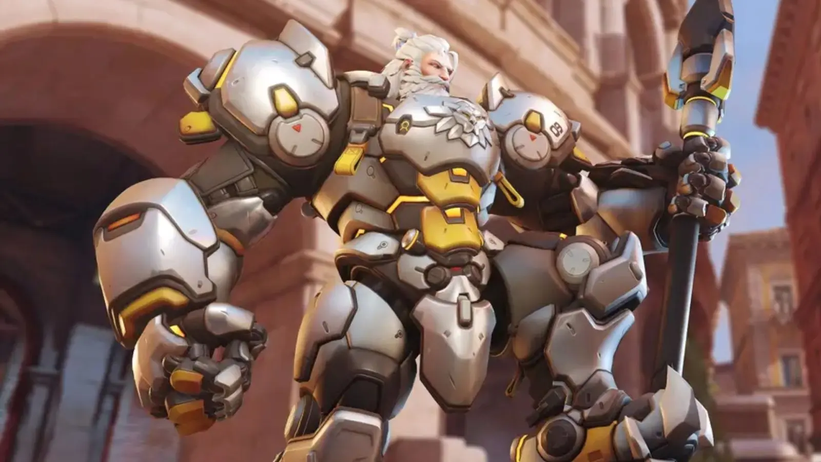 reinhardt posing in overwatch 2