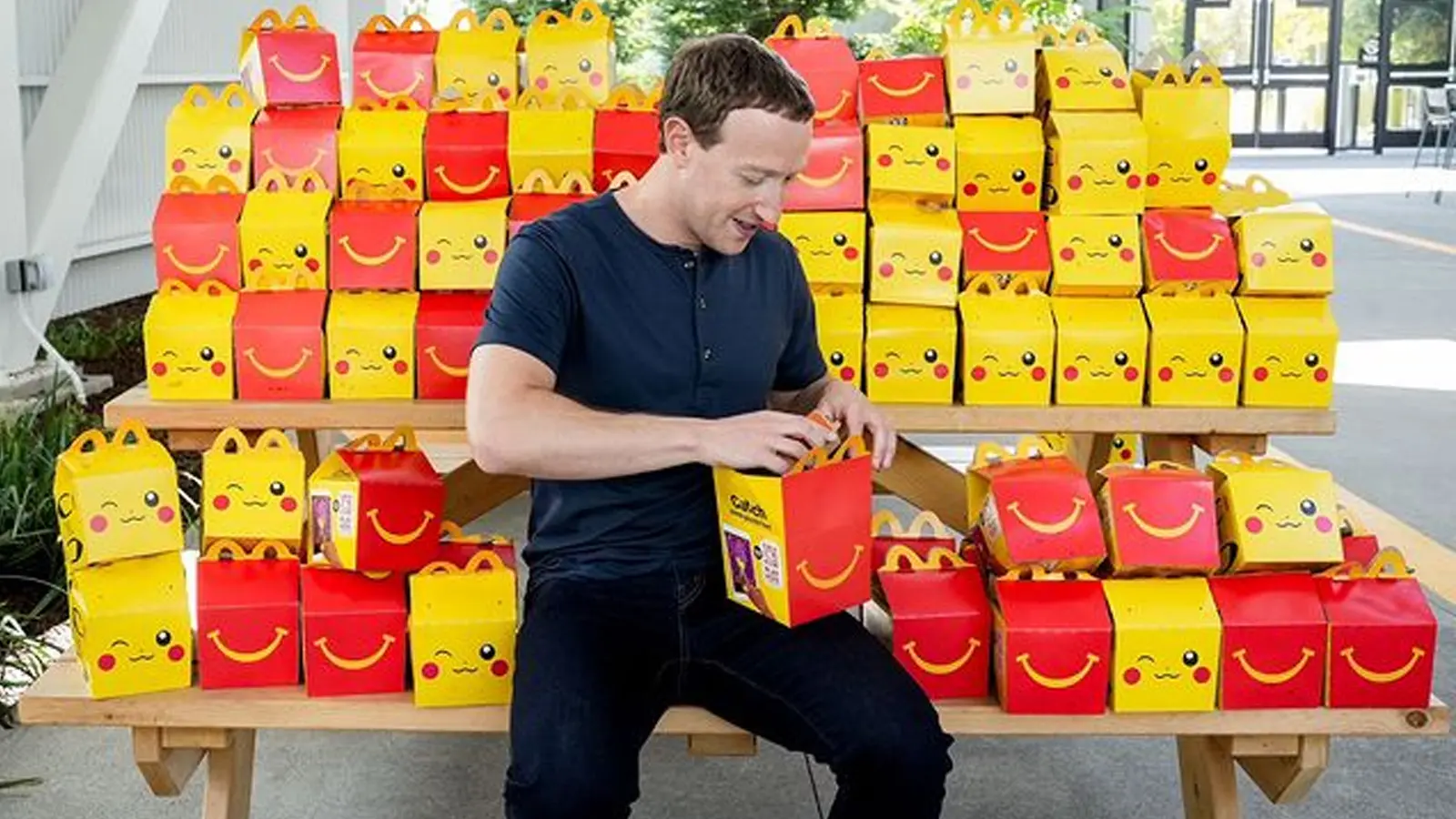 Zuckerberg Pokemon Amazon