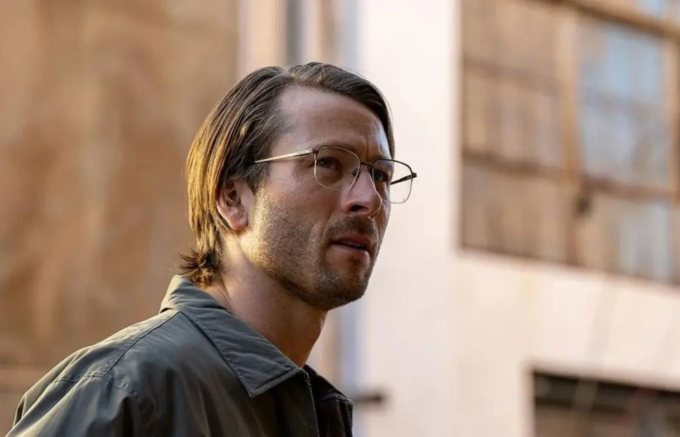 Glen Powell in Hit Man