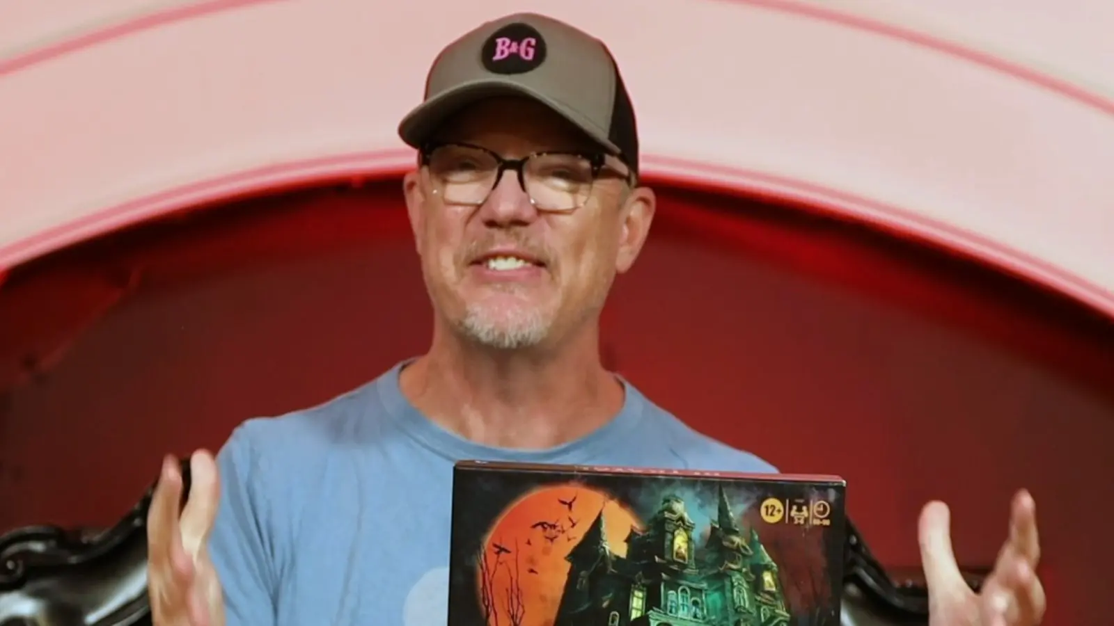 Matthew Lillard announcing betrayal scenario