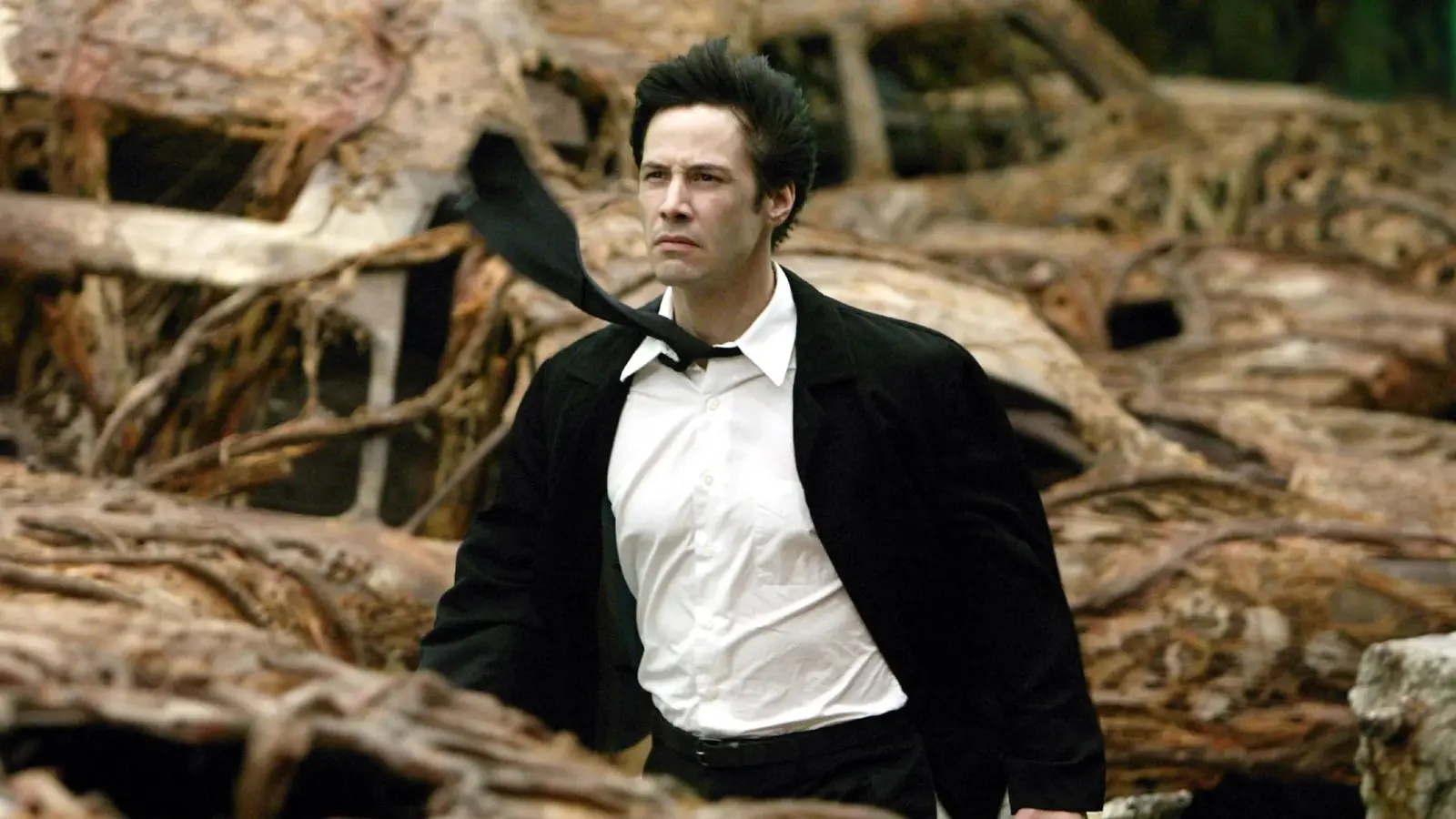 Keanu Reeves as John Constantine in the Constantine movie.