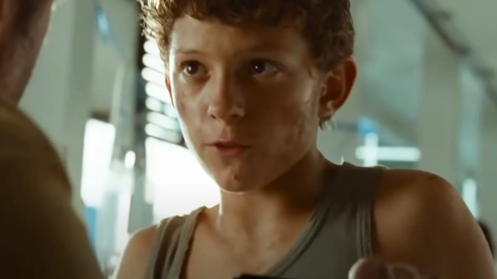 Tom Holland in The Impossible