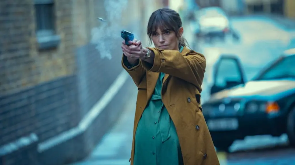 Keira Knightly shoots a gun in Black Doves