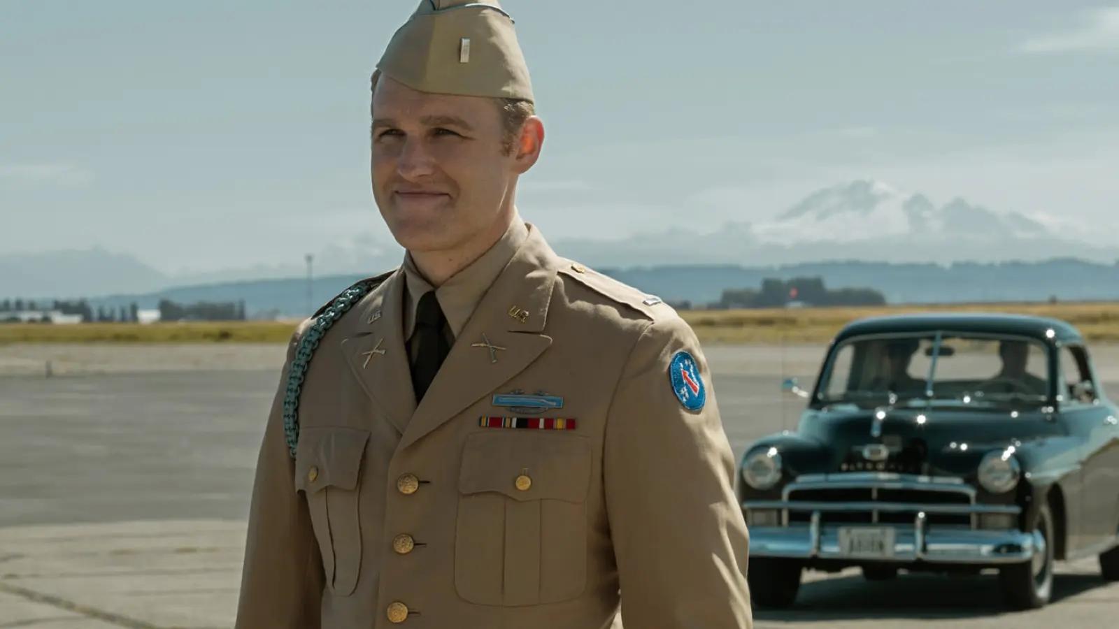 Wyatt Russell in army uniform in Monarch: Legacy of Monsters.