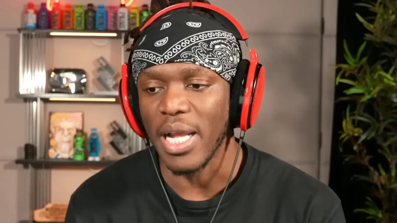 KSI looking down