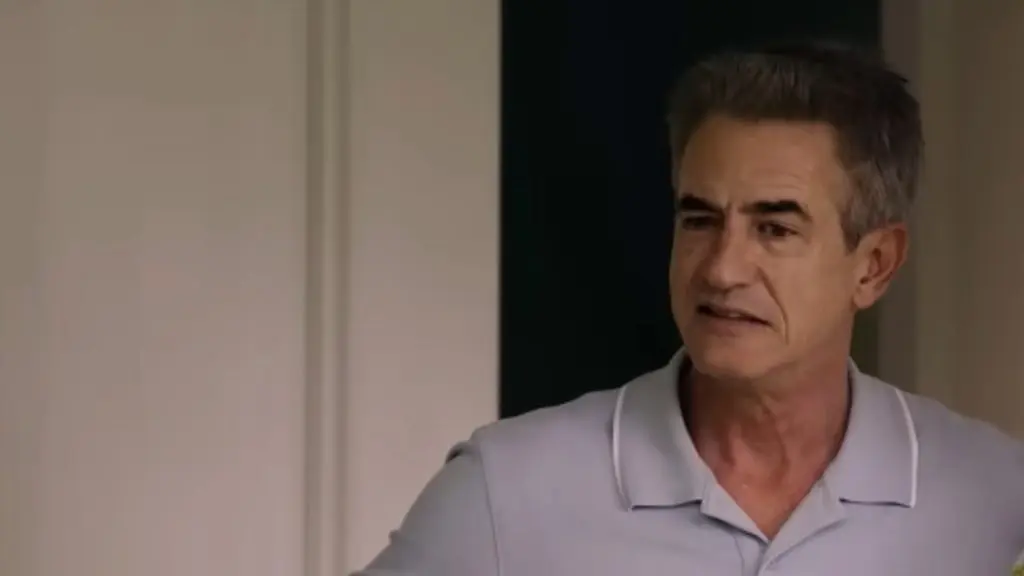 Dermot Mulroney in Anyone But You