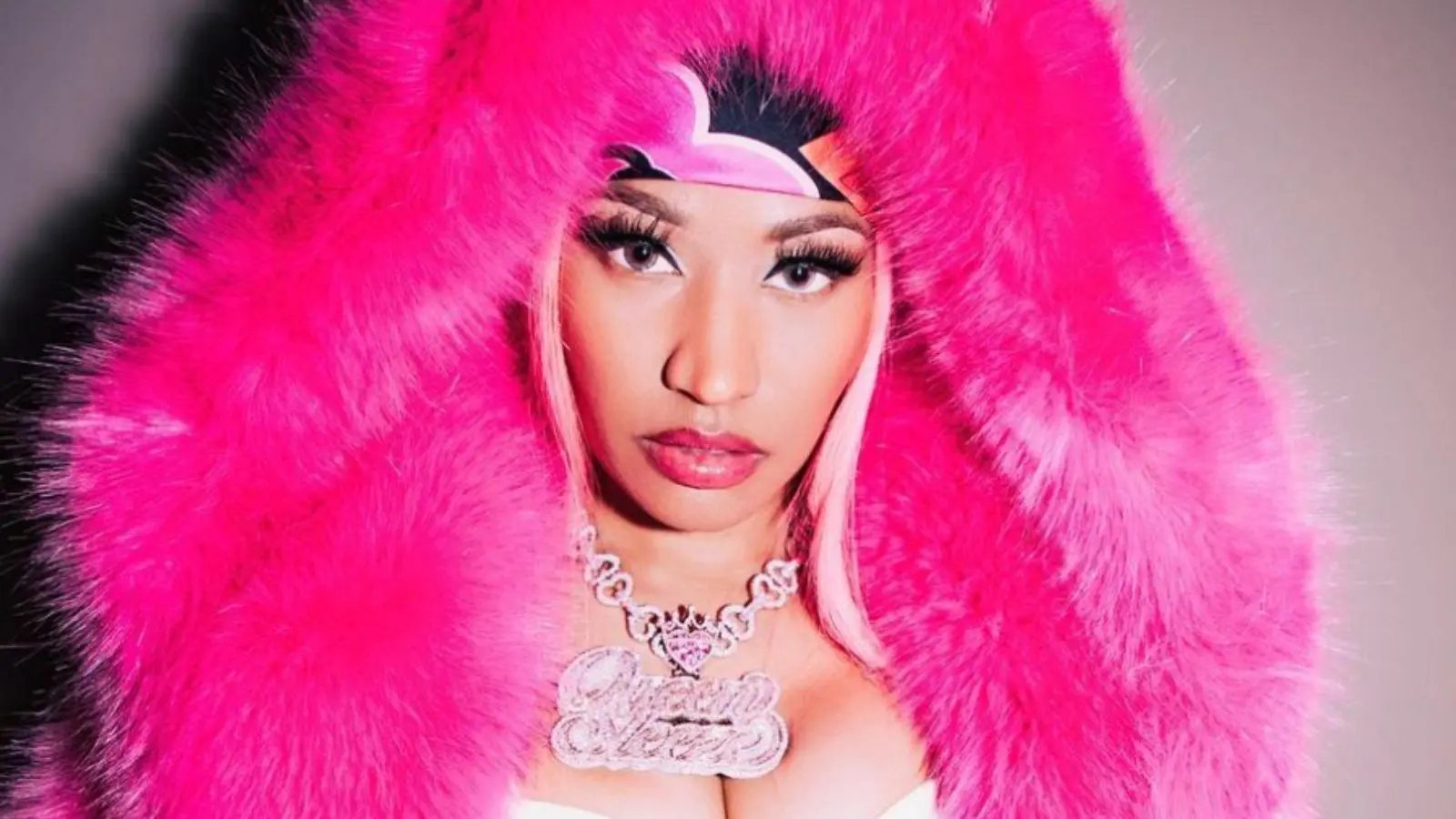 Nicki Minaj Starships header