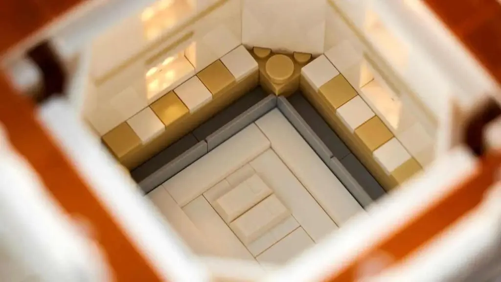 The interior of the LEGO Architecture Taj Mahal