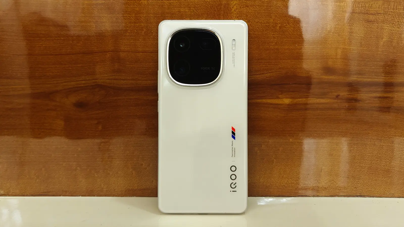 iQOO 12 in white color